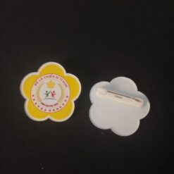 Huy hiệu ghim cài của trường học