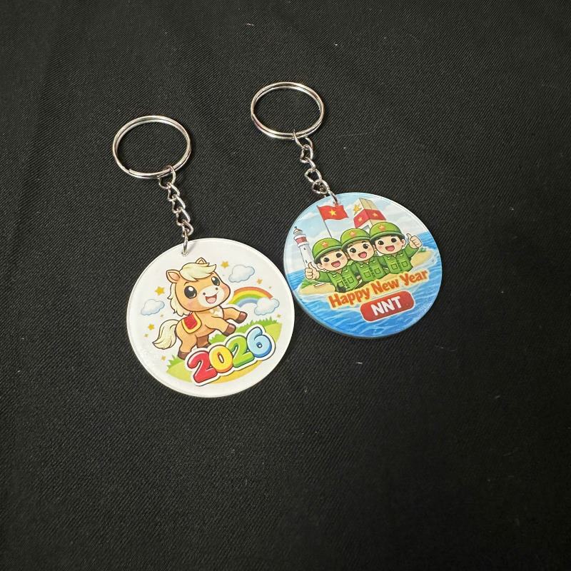 Móc khóa hình tròn thiết kế nhỏ gọn, tỉ mỉ