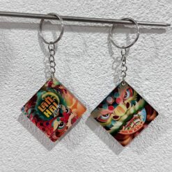 Móc khóa hình vuông, in hình mặt con lân