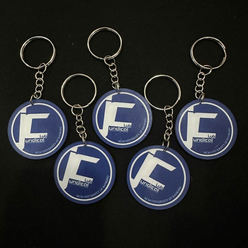 Móc khóa mica in theo yêu cầu của 1 trường Đại học