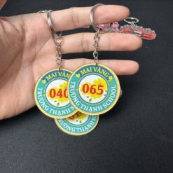 Móc khóa in theo yêu cầu của trường thạnh school