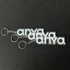 Móc khóa in uv chữ anya