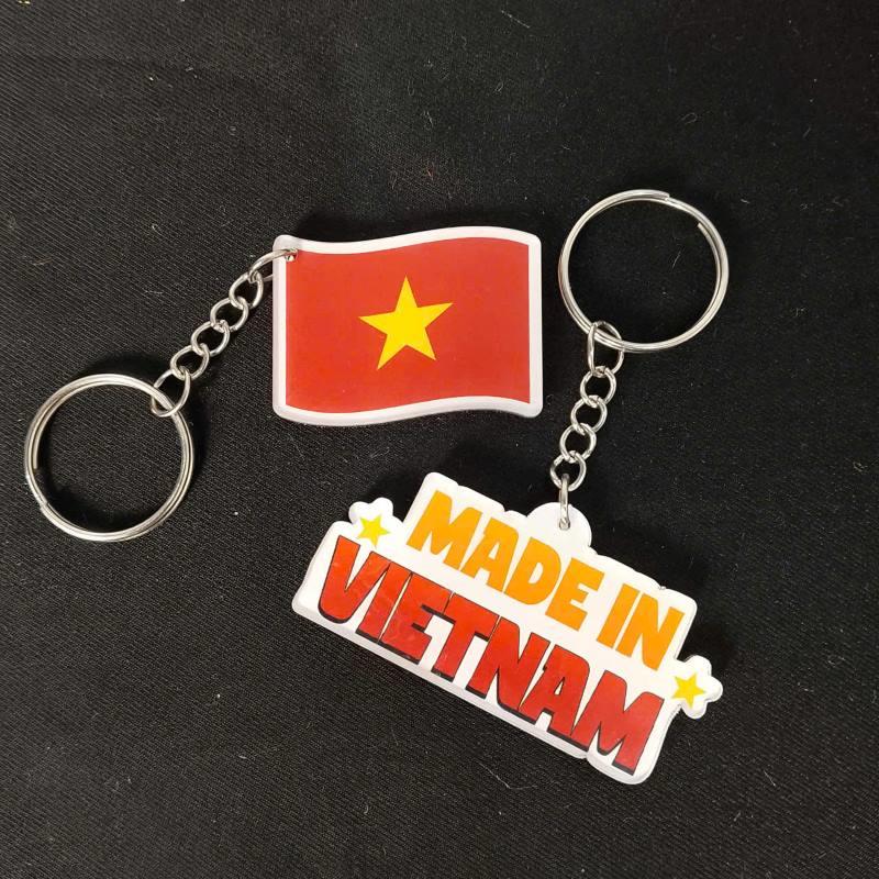 Quà tặng móc khóa mica