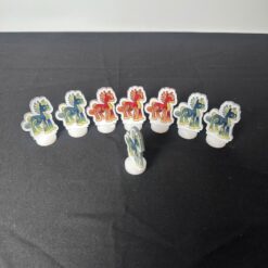 Quân cờ mica hình nhân vật hoạt hình