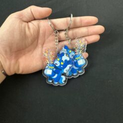 Móc khóa in uv chú ngựa cầm túi quà