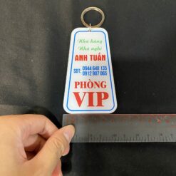 Móc khóa mica nhà nghỉ theo yêu cầu